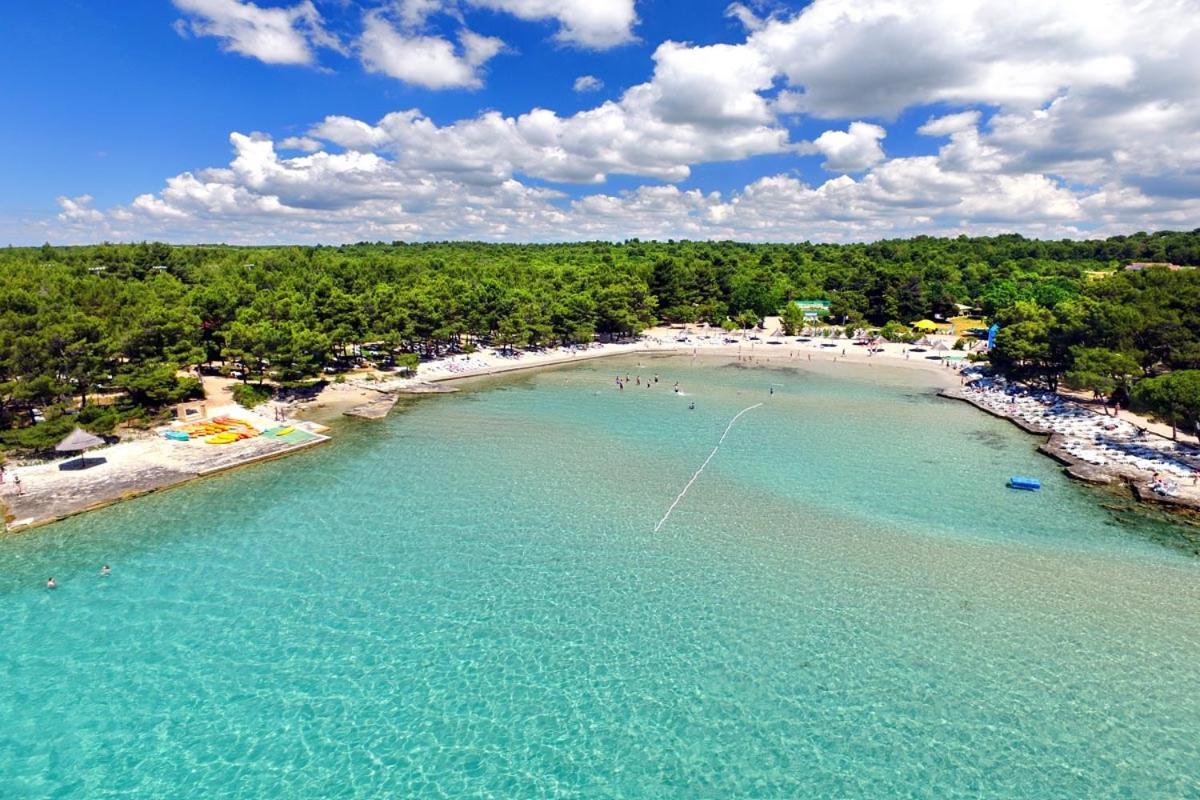 Apartments Roko Lalin Pakoštane Екстериор снимка