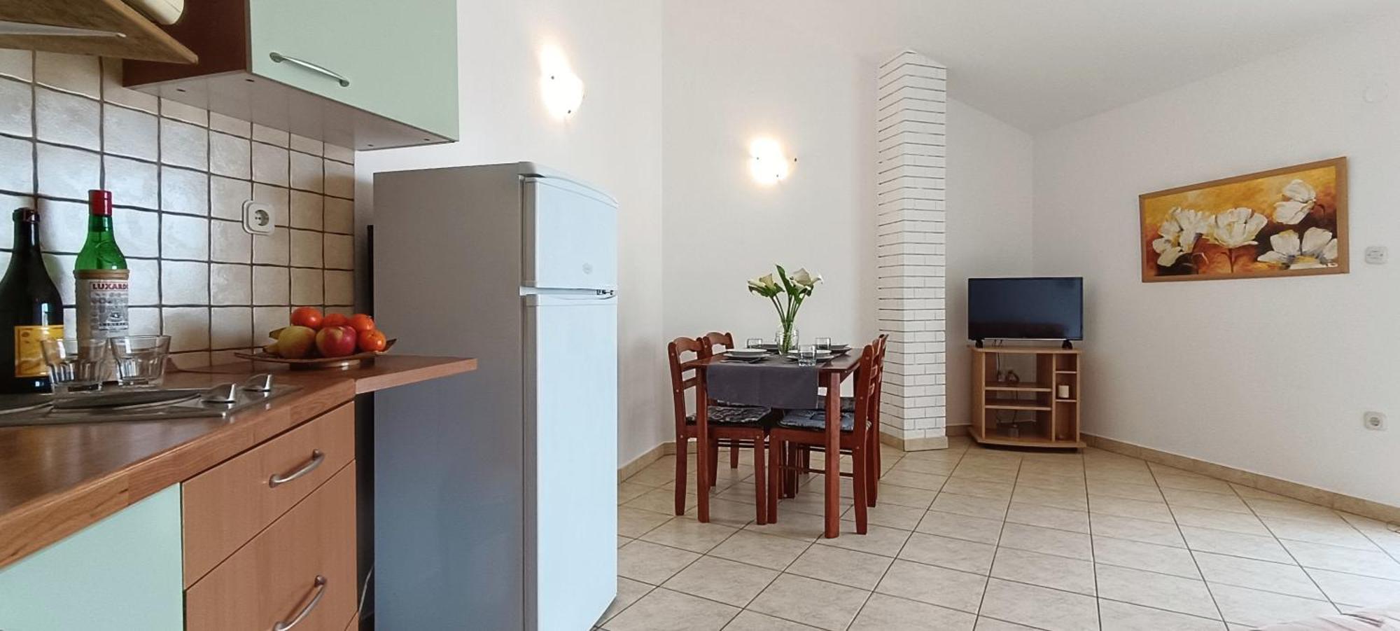 Apartments Roko Lalin Pakoštane Екстериор снимка