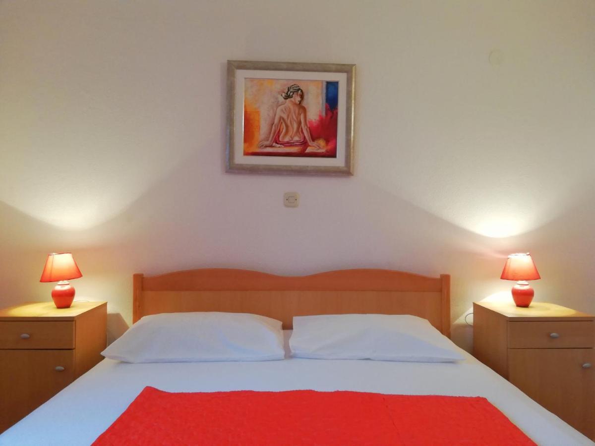 Apartments Roko Lalin Pakoštane Екстериор снимка